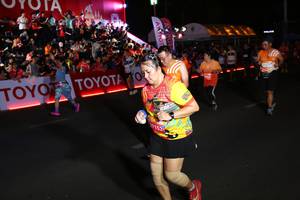 BIB: 
                            <button type="button" onclick="openModal(23007384)" class="btn btn-primary btn-sm float-right btn-popup" data-toggle="modal" data-target=".modal-high-quality">
                        <i class="fas fa-shopping-cart"></i> Add to Cart
                    </button>
                                            <button type="button" onclick="isThisMe(23007384, true)" class="btn btn-success btn-sm float-right btn-popup btn-isme hidden" data-toggle="tooltip" data-placement="bottom" title="นี่คือรูปของคุณใช่ไหม คลิกที่นี่เพื่อเอาเข้าอัลบั้ม">
                        <i class="fas fa-plus"></i> Add to album
                    </button>
                    <button type="button" onclick="isThisMe(23007384, false)" class="btn btn-warning btn-sm float-right btn-popup btn-isnotme hidden">
                        <i class="fas fa-ban"></i> Remove from album
                    </button>